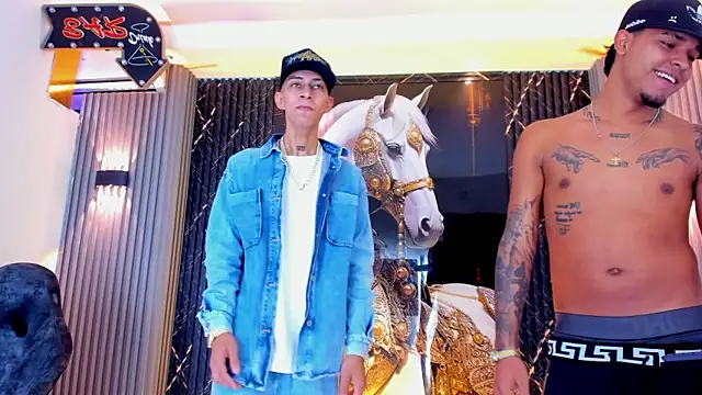 the_knights_of_the_night_ webcam