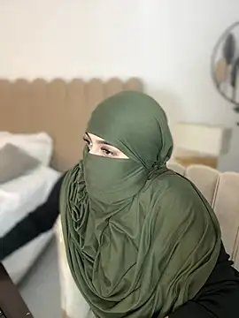 Webcam Model (rashaaa_)  is live.Free join now!