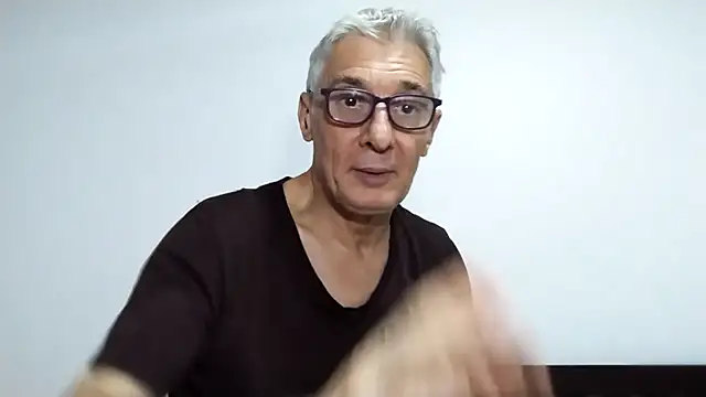 BIGUNCUTHARDCOCK webcam