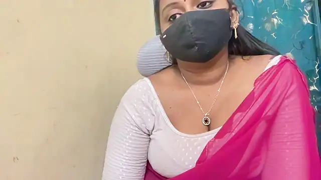 Tanuja-Sexy live sex cam