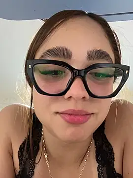 hottiee_melannie webcam