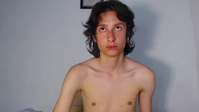 cirosky_elchicopolla webcam