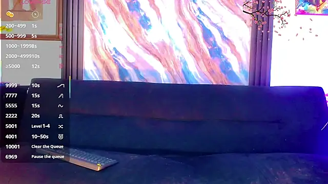 Tiffany_and_celeste webcam