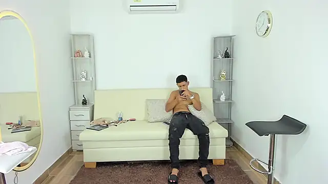 Desiredworld_ webcam