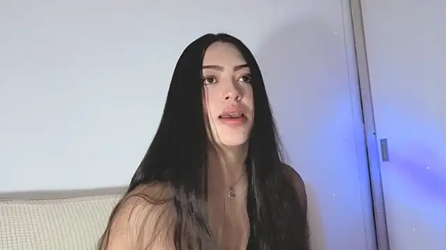 melanie-roberts - Melanie-Roberts's free webcam - UK Sex Cams