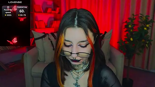 Mistress__Marcelline webcam