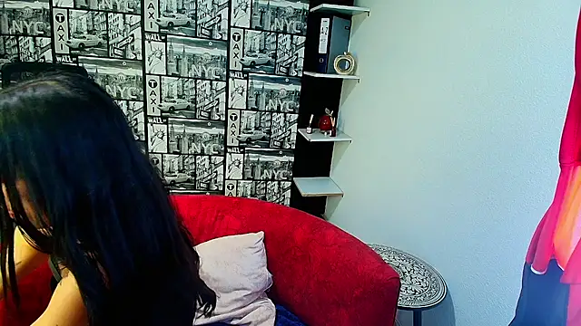 DanielaMonroe webcam