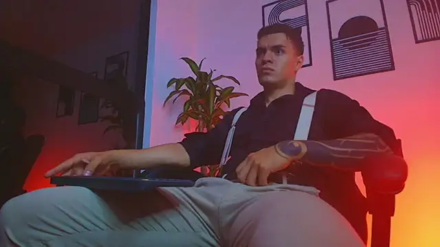 ALPHA_DOMINUS_ webcam