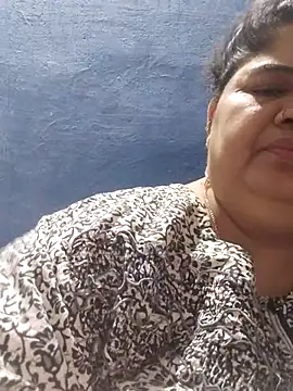 tamilthanushri webcam