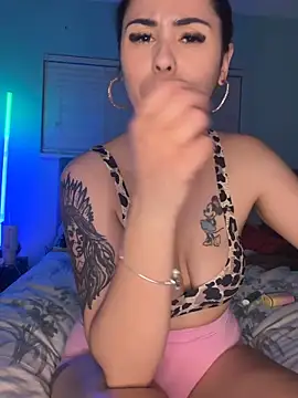 daniella_monroe webcam