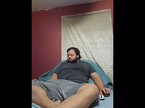 Strongbutgentle36 live sex cam