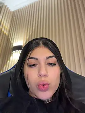 Sarasanders_4 webcam