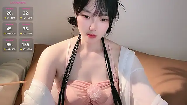 upoo7lt (F young) - ✈️打飞机✈️ Play Dildo