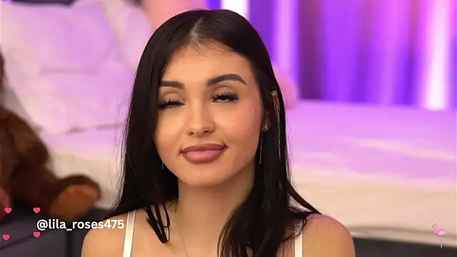 LilaRoses webcam