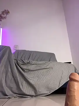 alisson_carolina73 webcam