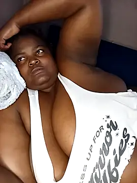 Chubbymommy201 webcam