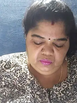 tamilthanushri webcam