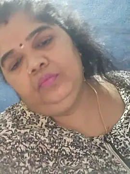 tamilthanushri webcam