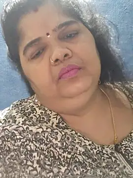 tamilthanushri webcam