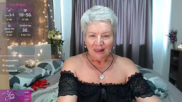 roxana_brooks - Roxana_brooks's free webcam - UK Sex Cams