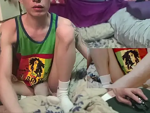 Christopher1024 webcam