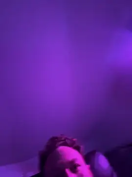 MrPurple999 webcam