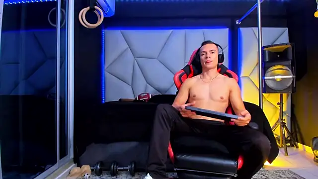 Aydenmiller96 webcam