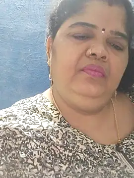 tamilthanushri webcam