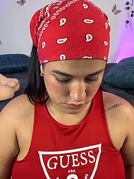 veronica__olsonn webcam