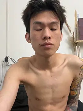 zzzzppp3 - Zzzzppp3's free webcam - UK Sex Cams