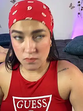 veronica__olsonn webcam