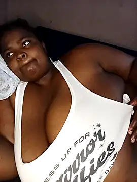 Chubbymommy201 webcam