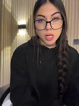 Sarasanders_4 webcam