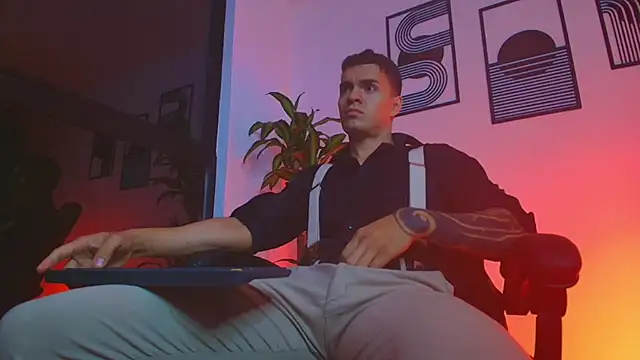 ALPHA_DOMINUS_ webcam