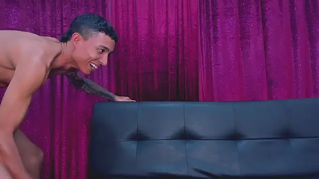 WhyNotDestroy webcam