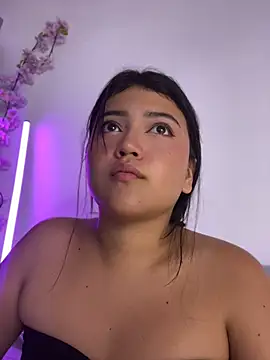 alisson_carolina73 webcam