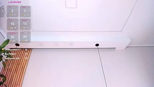 REINA_ADAHARA webcam