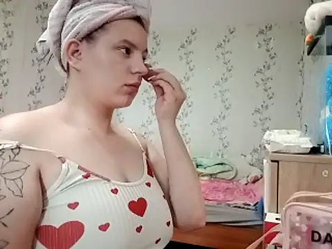 symmetryinvoid webcam