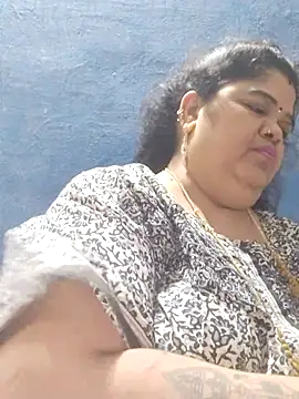 tamilthanushri webcam