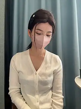 gougou13 (F young) - 酒店手机直播（揉穴