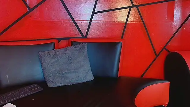 Pamela_Cortezz webcam