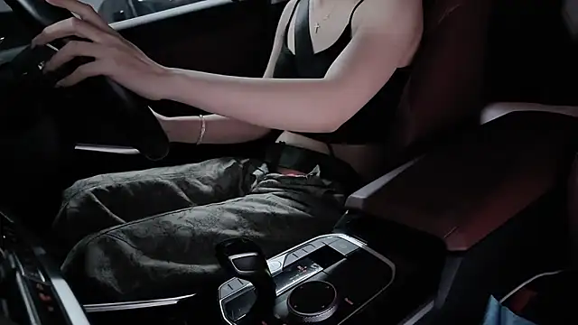 美女newwell在线直播