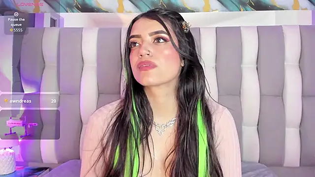 isadiiaz - IsaDiiaz's free webcam - UK Sex Cams