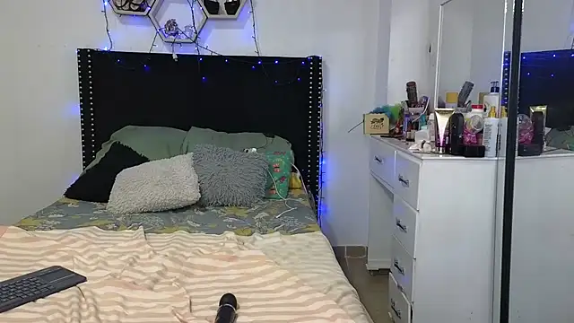 charlotte_077 webcam