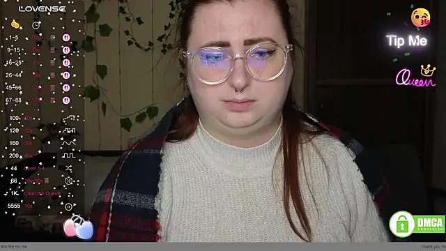 Alicia_love00 webcam