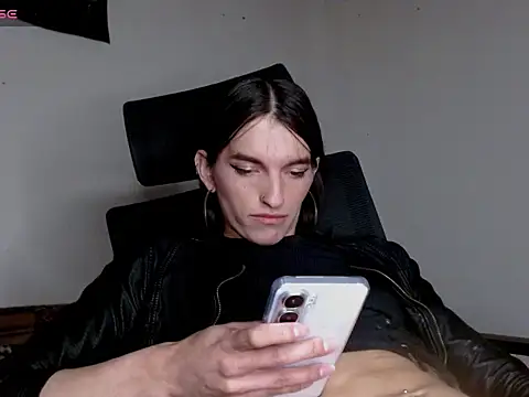 Scarlett_crastrawberry webcam