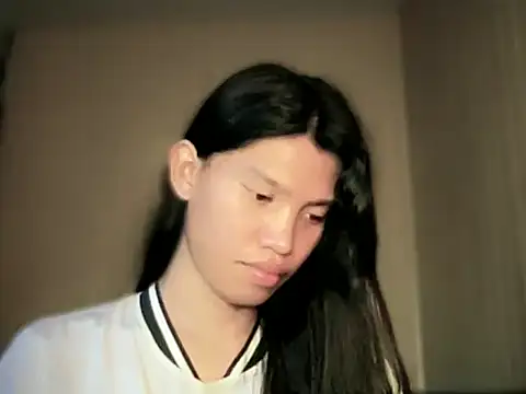 Yourgoddess_jayve webcam