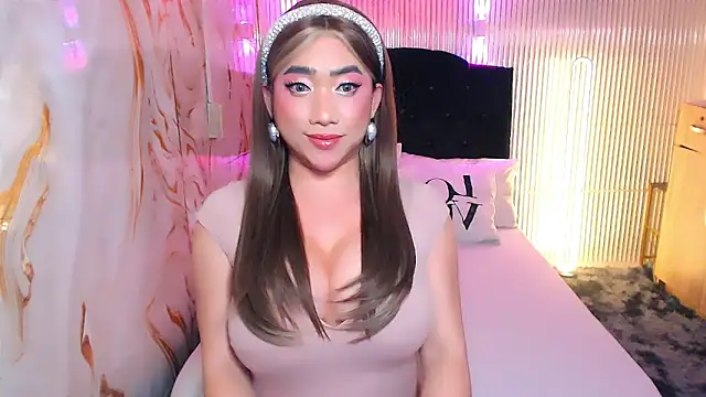 SelfsuckmyBigBanna webcam