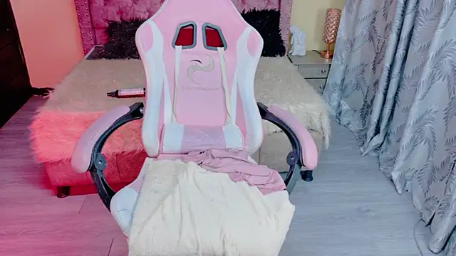 sweet__thang - Sweet__thang's free webcam - UK Sex Cams