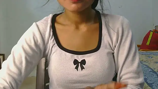 Aarti_misty71 webcam